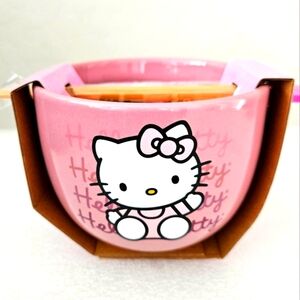 NIB Hello Kitty Ceramic Bowl